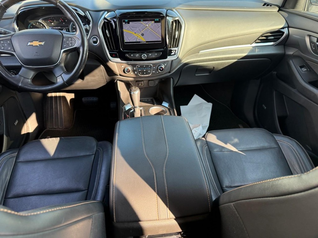 Chevrolet Traverse Vehicle Full-screen Gallery Image 13