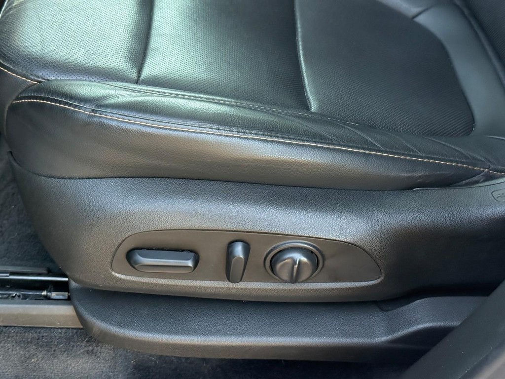 Chevrolet Traverse Vehicle Full-screen Gallery Image 20
