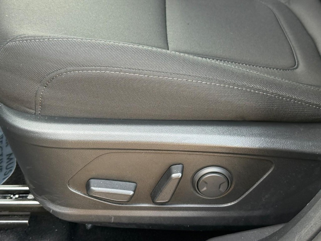 Hyundai Tucson Vehicle Full-screen Gallery Image 17
