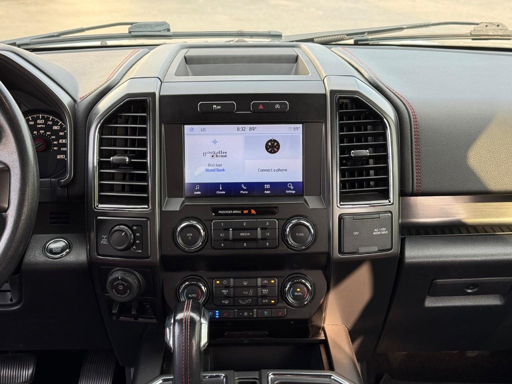 Ford F-150 Vehicle Full-screen Gallery Image 13