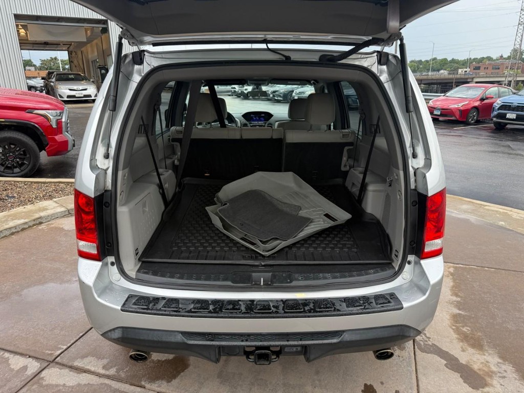 Honda Pilot Vehicle Full-screen Gallery Image 06