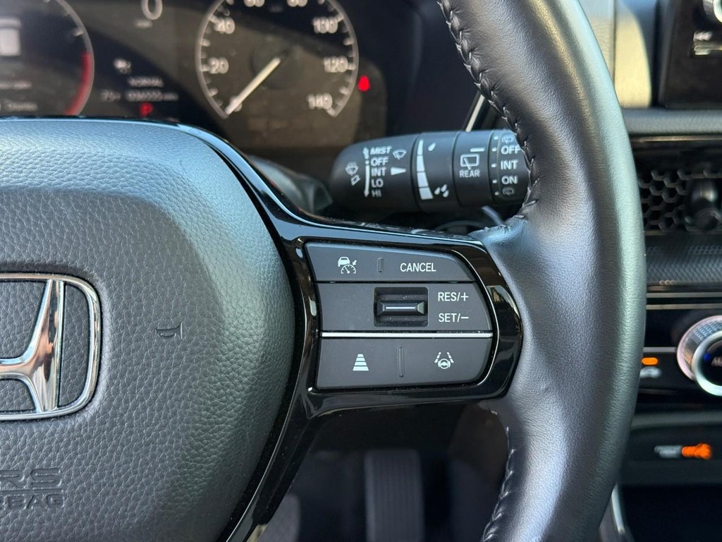 Honda CR-V Vehicle Full-screen Gallery Image 18