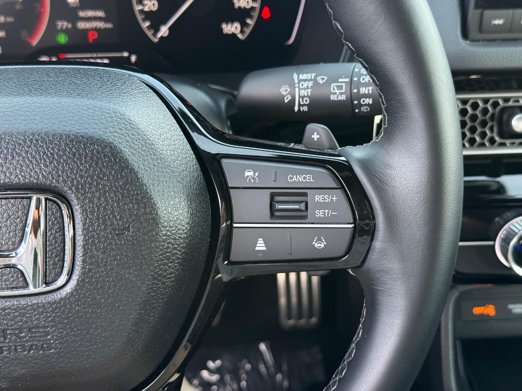 Honda Civic Hatchback Vehicle Full-screen Gallery Image 22