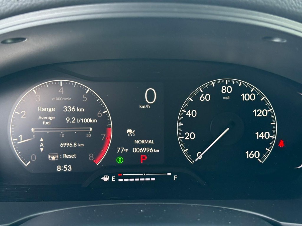 Honda Civic Hatchback Vehicle Full-screen Gallery Image 23