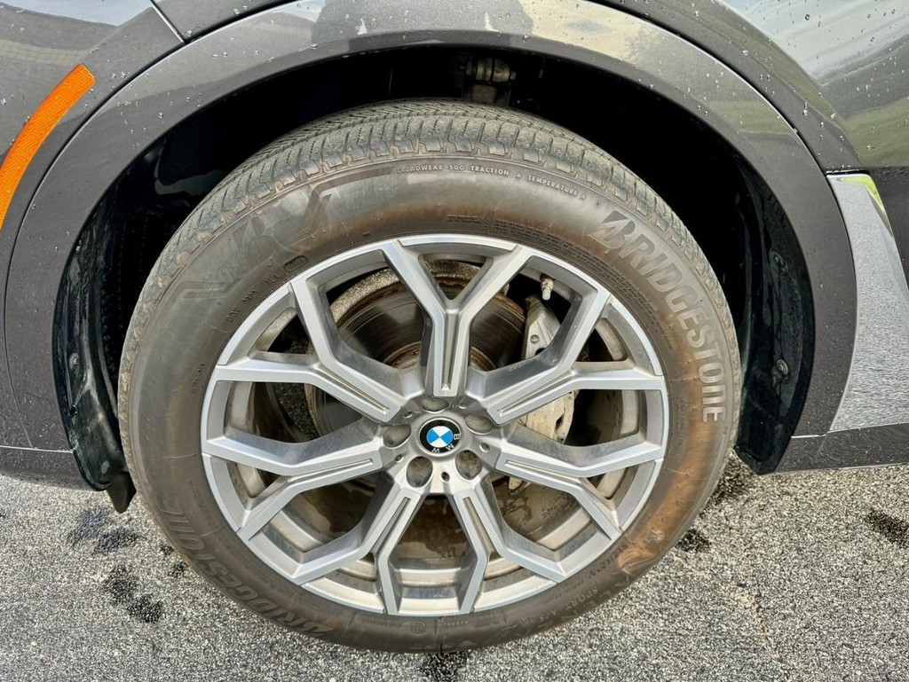 2020 BMW X7 xDrive40i photo