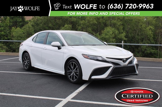 2021 Toyota Camry SE Auto (Natl) at Jay Wolfe Toyota of West County in Ballwin MO