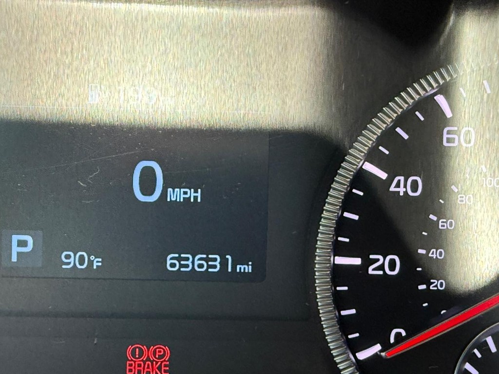 Kia Telluride Vehicle Full-screen Gallery Image 19