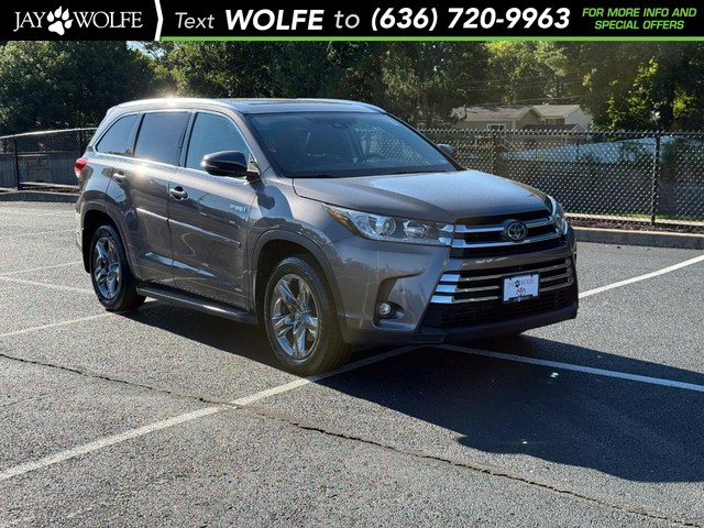 Ballwin MO 2019 Toyota Highlander Hybrid more details - toyota highlander hybrid
