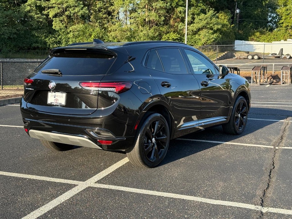 Buick Envision Vehicle Full-screen Gallery Image 03