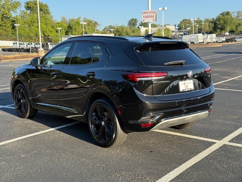 Buick Envision Vehicle Full-screen Gallery Image 07