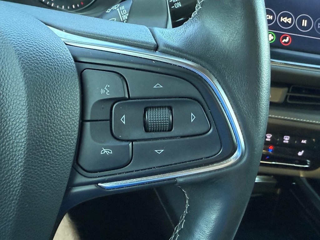 Buick Envision Vehicle Full-screen Gallery Image 20