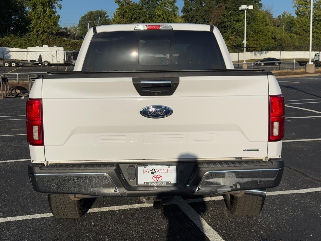 Ford F-150 Vehicle Full-screen Gallery Image 05