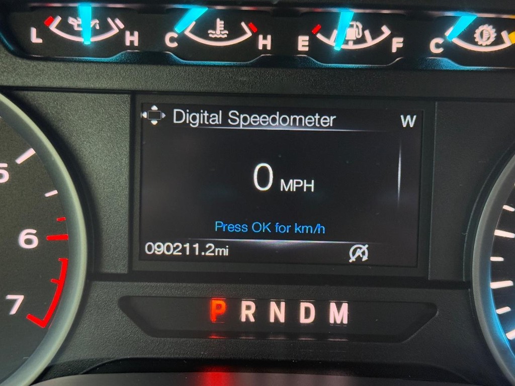 Ford F-150 Vehicle Full-screen Gallery Image 20