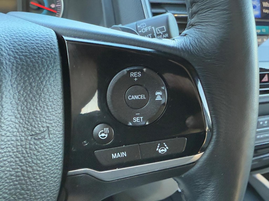 Honda Pilot Vehicle Full-screen Gallery Image 19