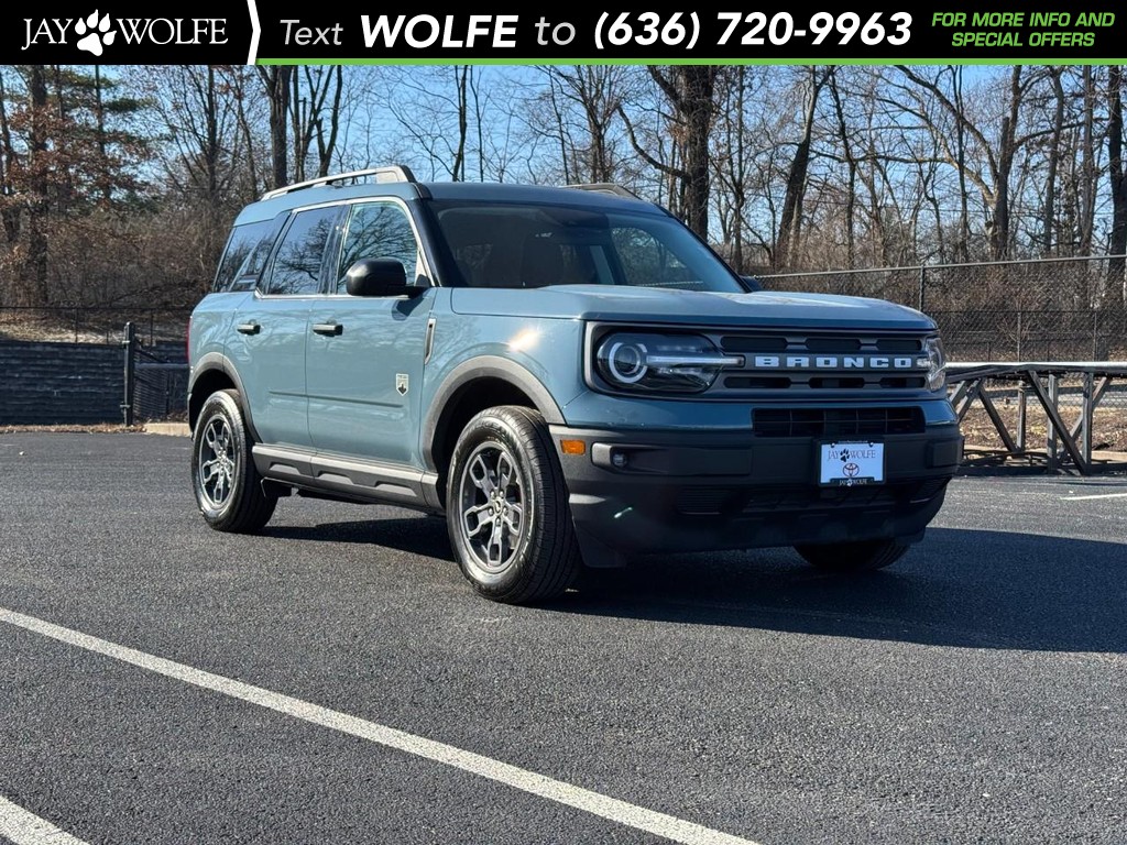 Ford Bronco Sport Vehicle Full-screen Gallery Image 01