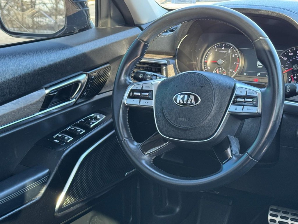 Kia Telluride Vehicle Full-screen Gallery Image 13