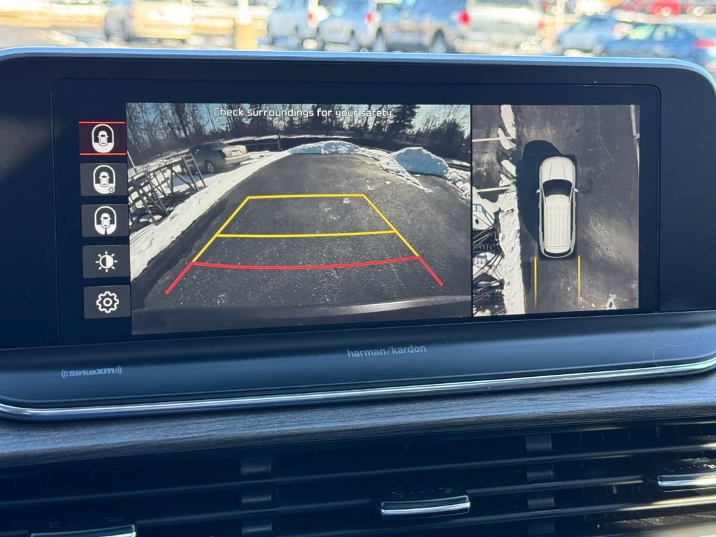 Kia Telluride Vehicle Full-screen Gallery Image 23