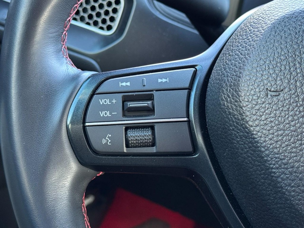 Honda Civic Type R Vehicle Full-screen Gallery Image 17