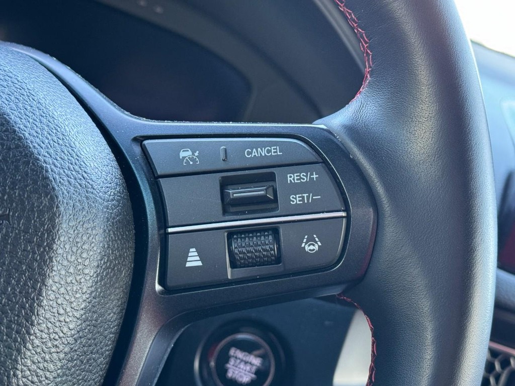 Honda Civic Type R Vehicle Full-screen Gallery Image 18