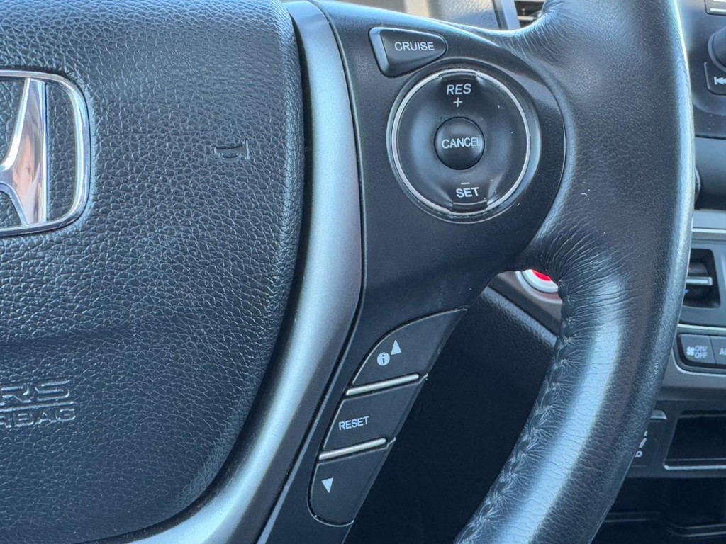 Honda Ridgeline Vehicle Full-screen Gallery Image 18