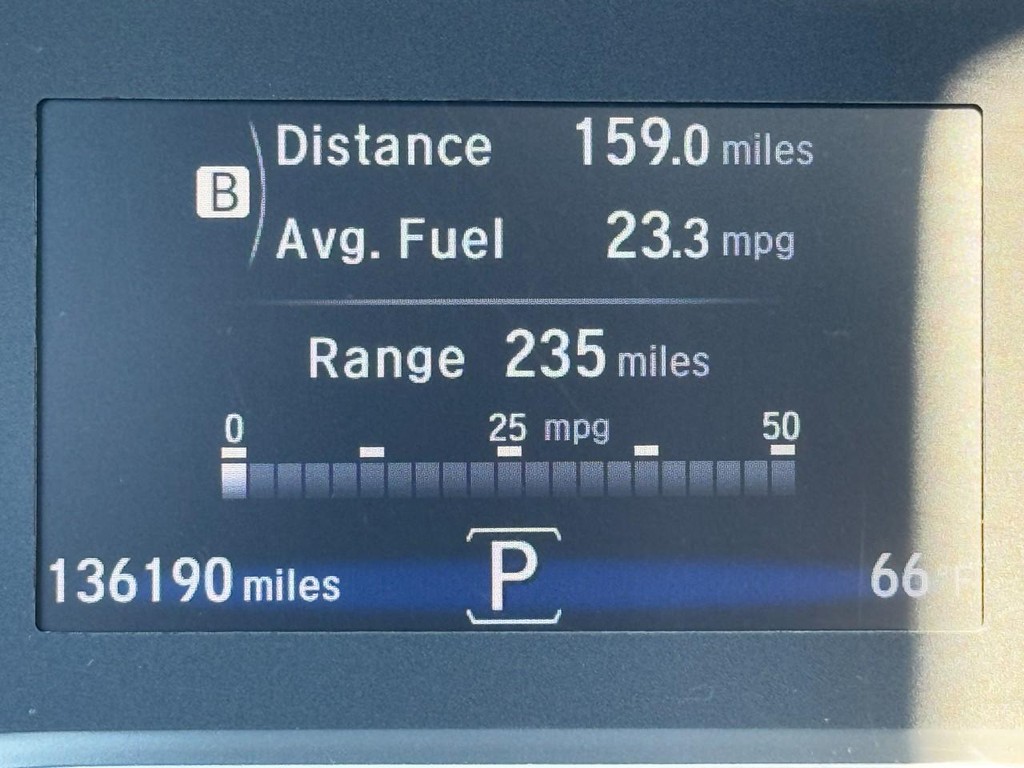 Honda Ridgeline Vehicle Full-screen Gallery Image 19