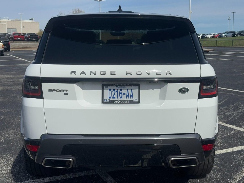 Land Rover Range Rover Sport Vehicle Full-screen Gallery Image 06