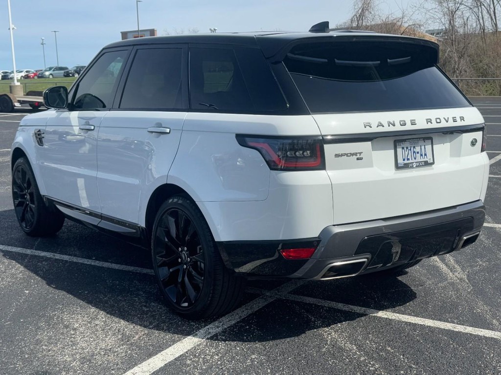 Land Rover Range Rover Sport Vehicle Full-screen Gallery Image 07