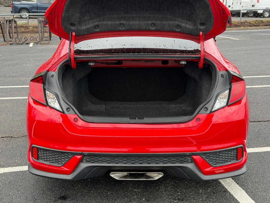 Honda Civic Si Coupe Vehicle Full-screen Gallery Image 04