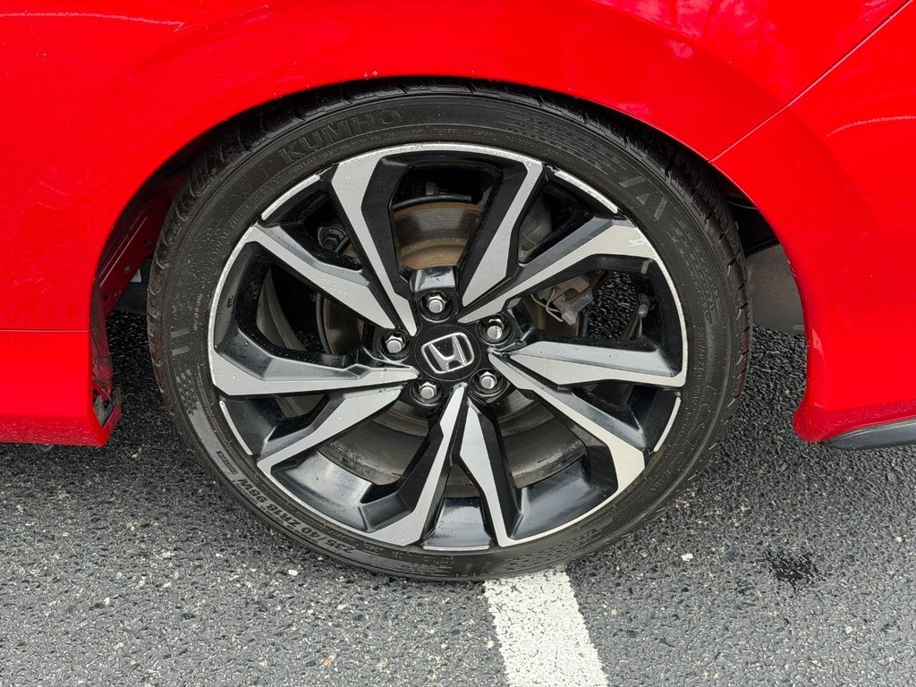 Honda Civic Si Coupe Vehicle Full-screen Gallery Image 08