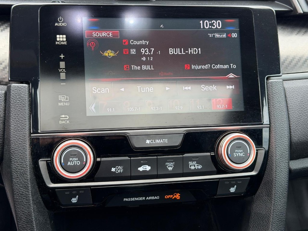 Honda Civic Si Coupe Vehicle Full-screen Gallery Image 22