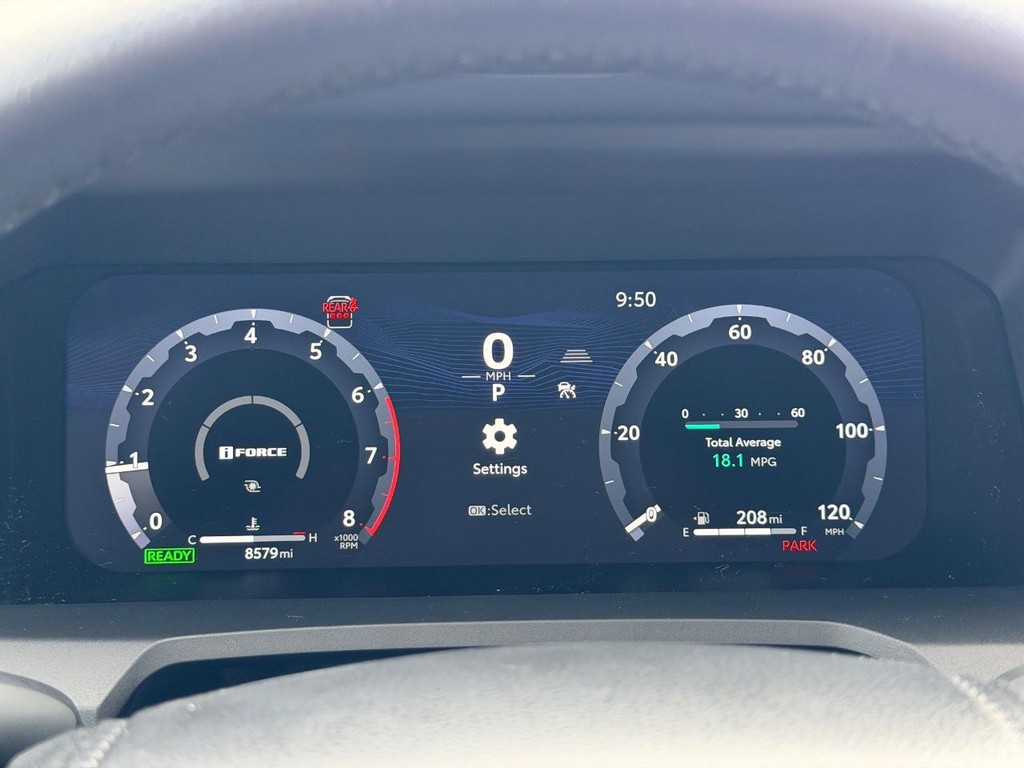 Toyota 4Runner Vehicle Full-screen Gallery Image 20