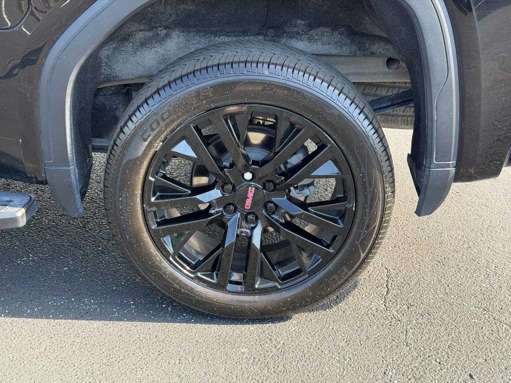 GMC Sierra 1500 Vehicle Full-screen Gallery Image 09