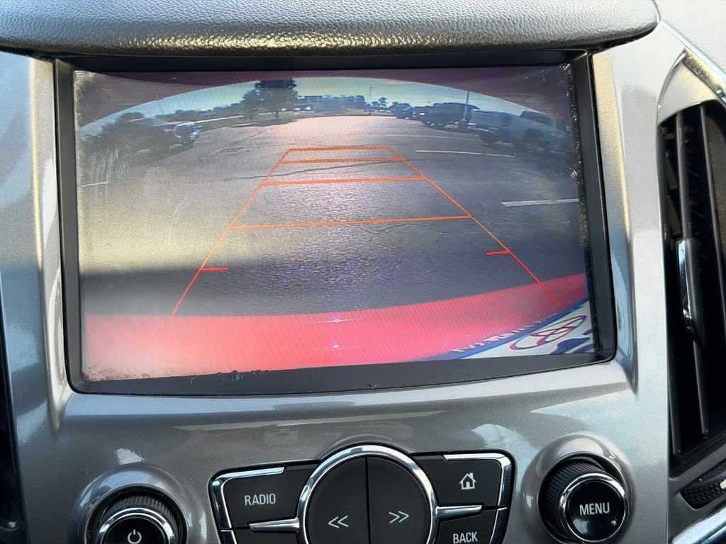 Chevrolet Cruze Vehicle Full-screen Gallery Image 20