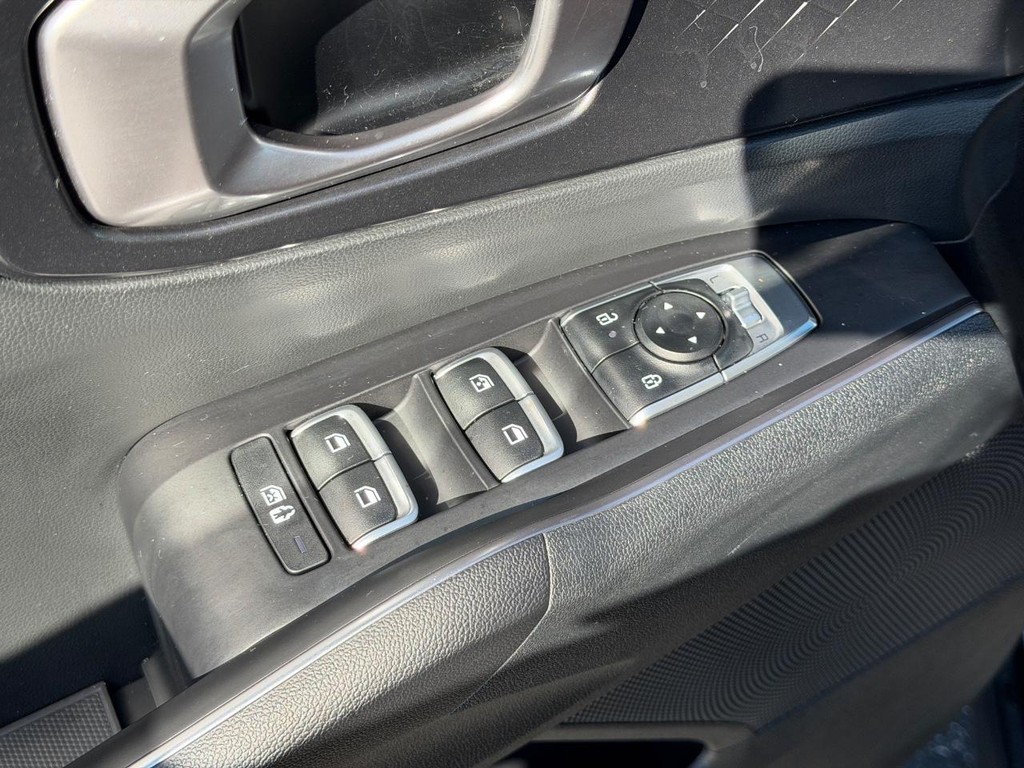 Kia Sorento Vehicle Full-screen Gallery Image 16