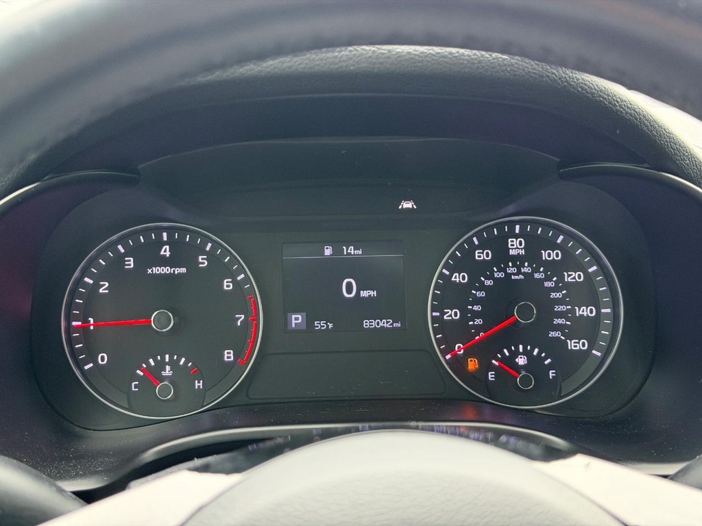 Kia Forte Vehicle Full-screen Gallery Image 19
