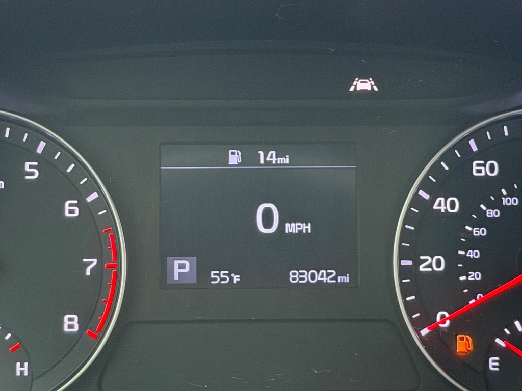 Kia Forte Vehicle Full-screen Gallery Image 20