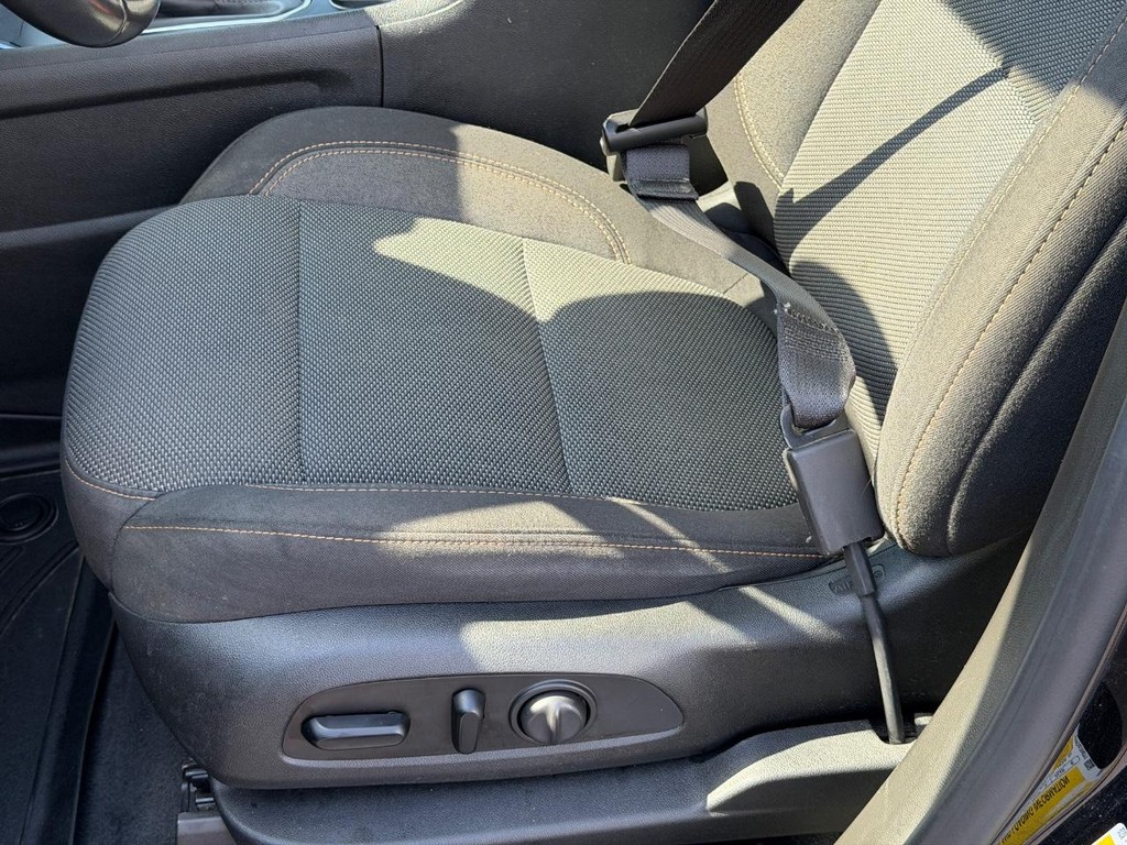 Chevrolet Traverse Vehicle Full-screen Gallery Image 23