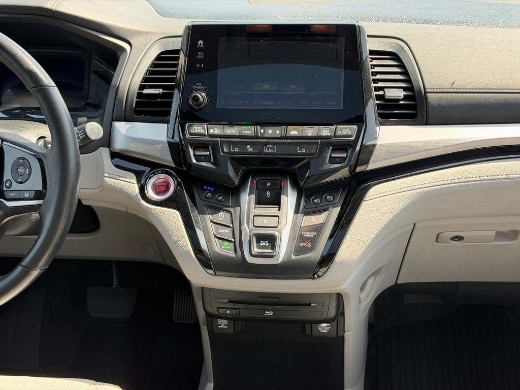 Honda Odyssey Vehicle Full-screen Gallery Image 13
