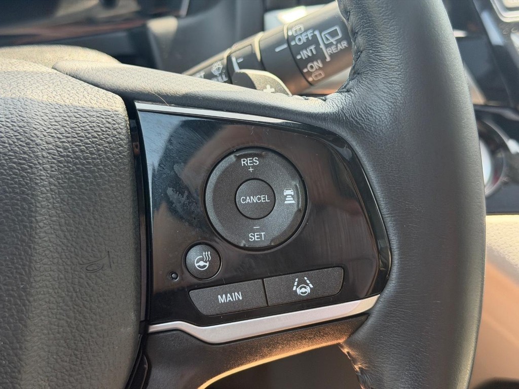 Honda Odyssey Vehicle Full-screen Gallery Image 19