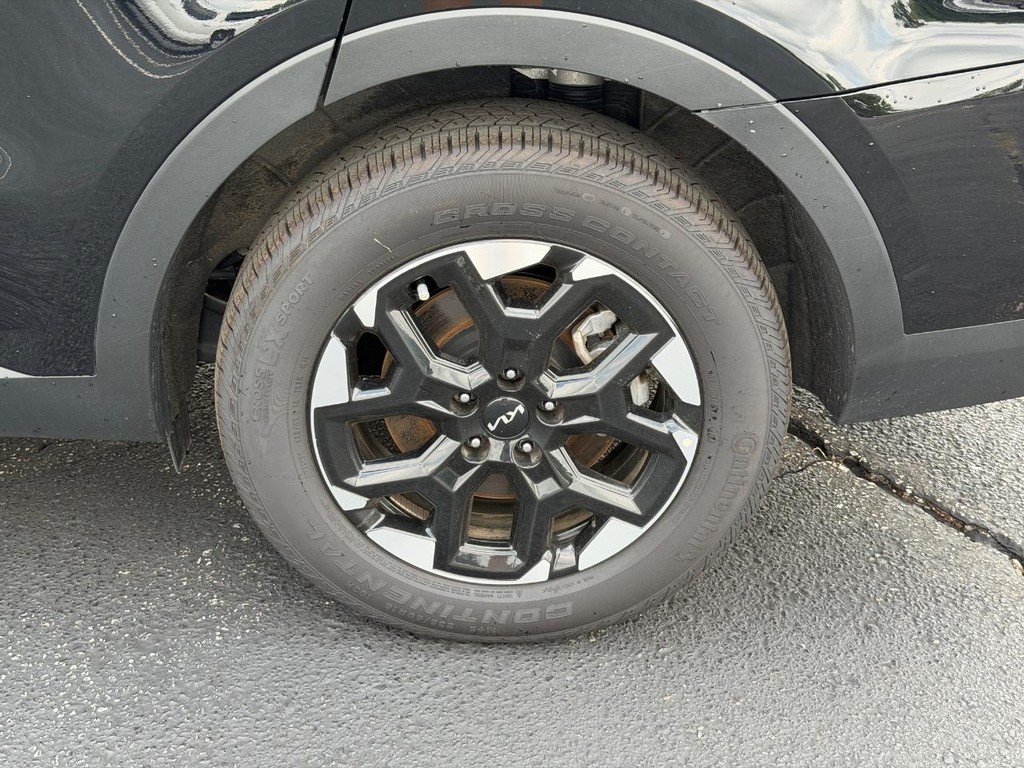 Kia Sorento Vehicle Full-screen Gallery Image 07