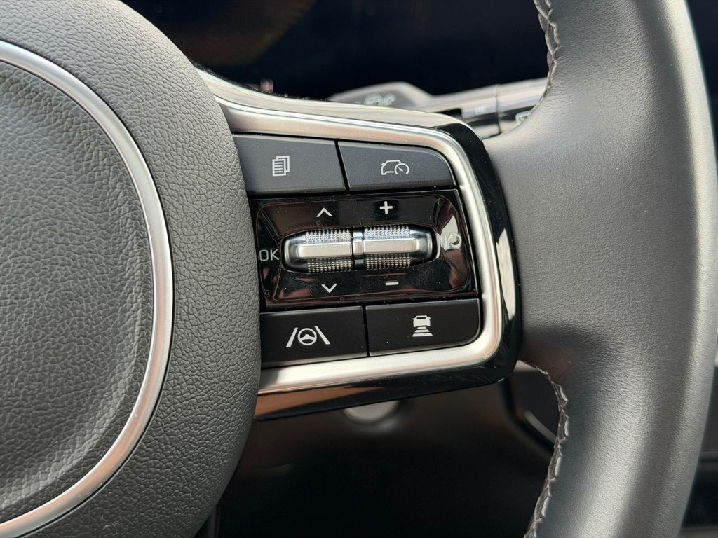 Kia Sorento Vehicle Full-screen Gallery Image 16
