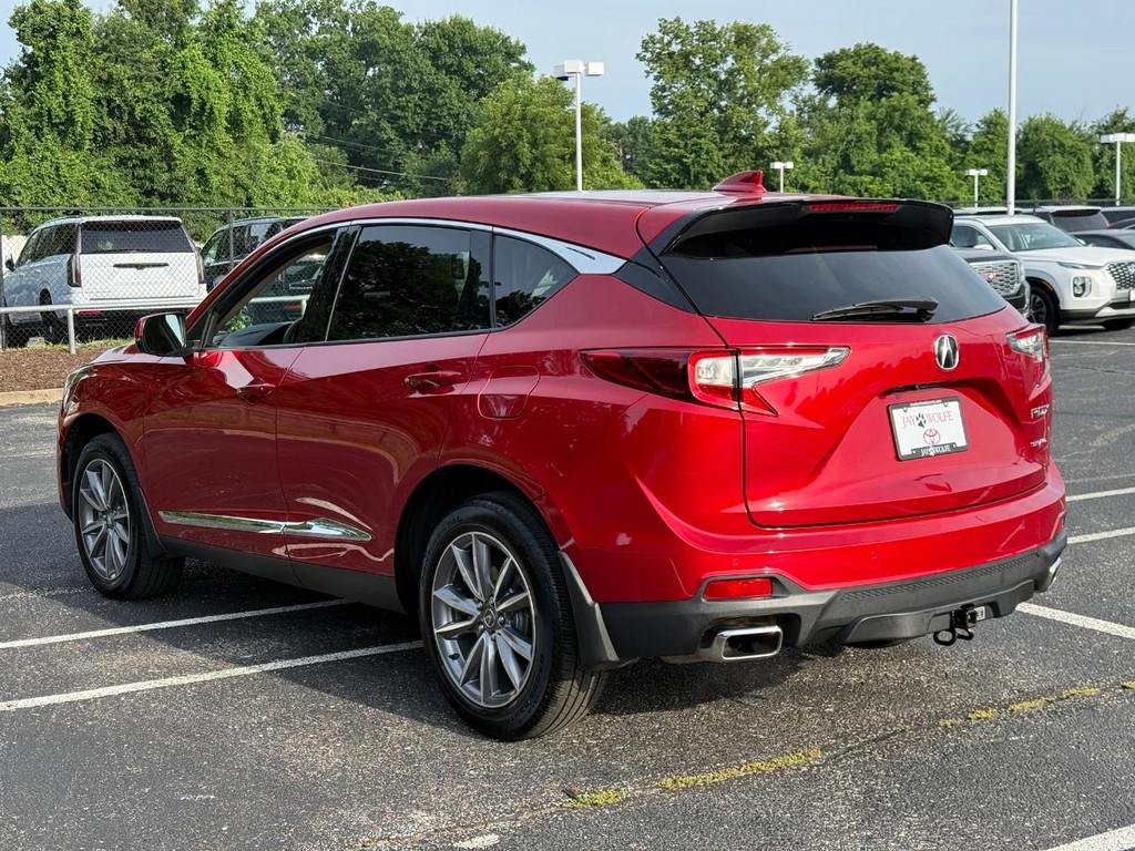 Acura RDX Vehicle Full-screen Gallery Image 06
