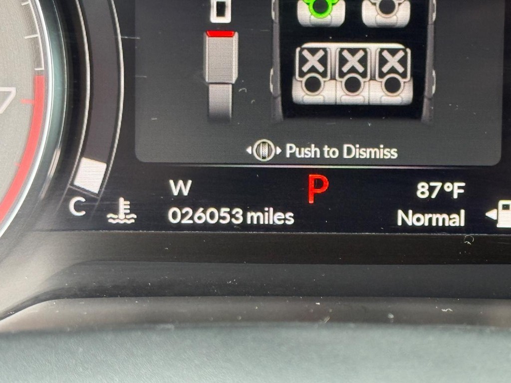 Acura RDX Vehicle Full-screen Gallery Image 22