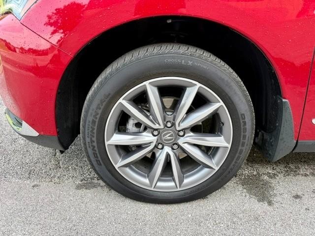Acura RDX Vehicle Full-screen Gallery Image 07