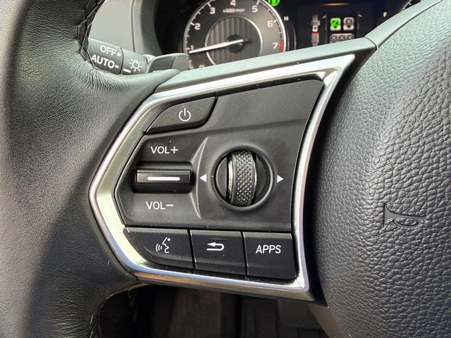 Acura RDX Vehicle Full-screen Gallery Image 17
