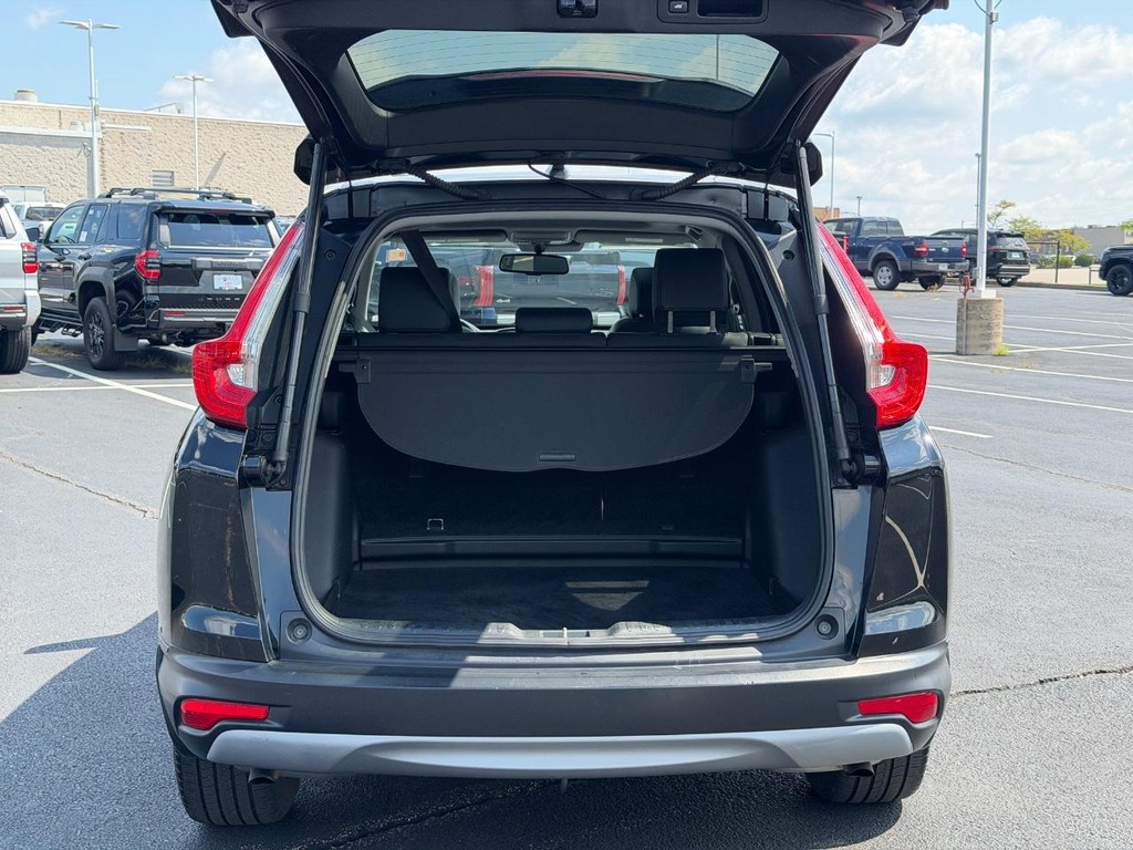 Honda CR-V Vehicle Full-screen Gallery Image 04