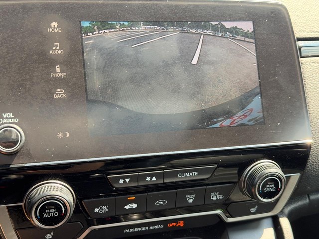 Honda CR-V Vehicle Full-screen Gallery Image 19