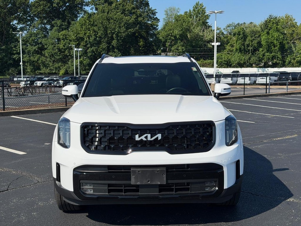 Kia Telluride Vehicle Full-screen Gallery Image 09