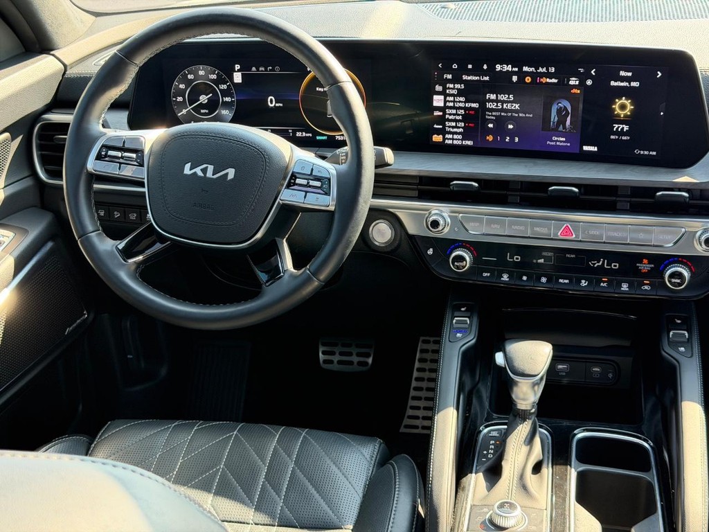 Kia Telluride Vehicle Full-screen Gallery Image 13