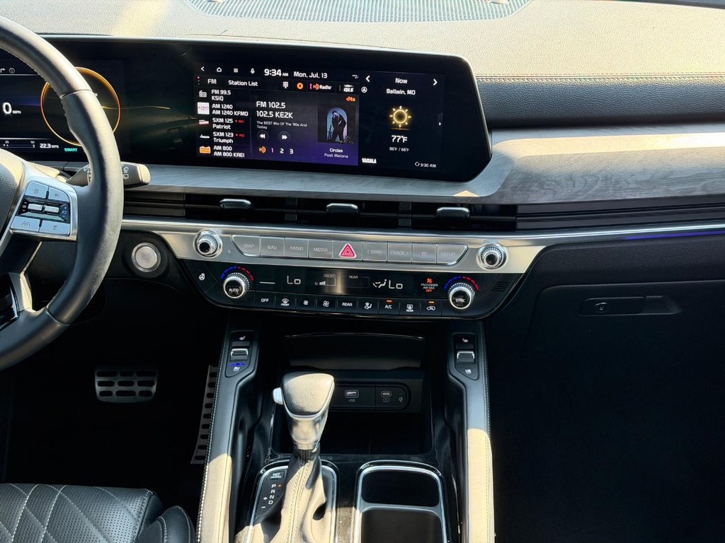 Kia Telluride Vehicle Full-screen Gallery Image 14